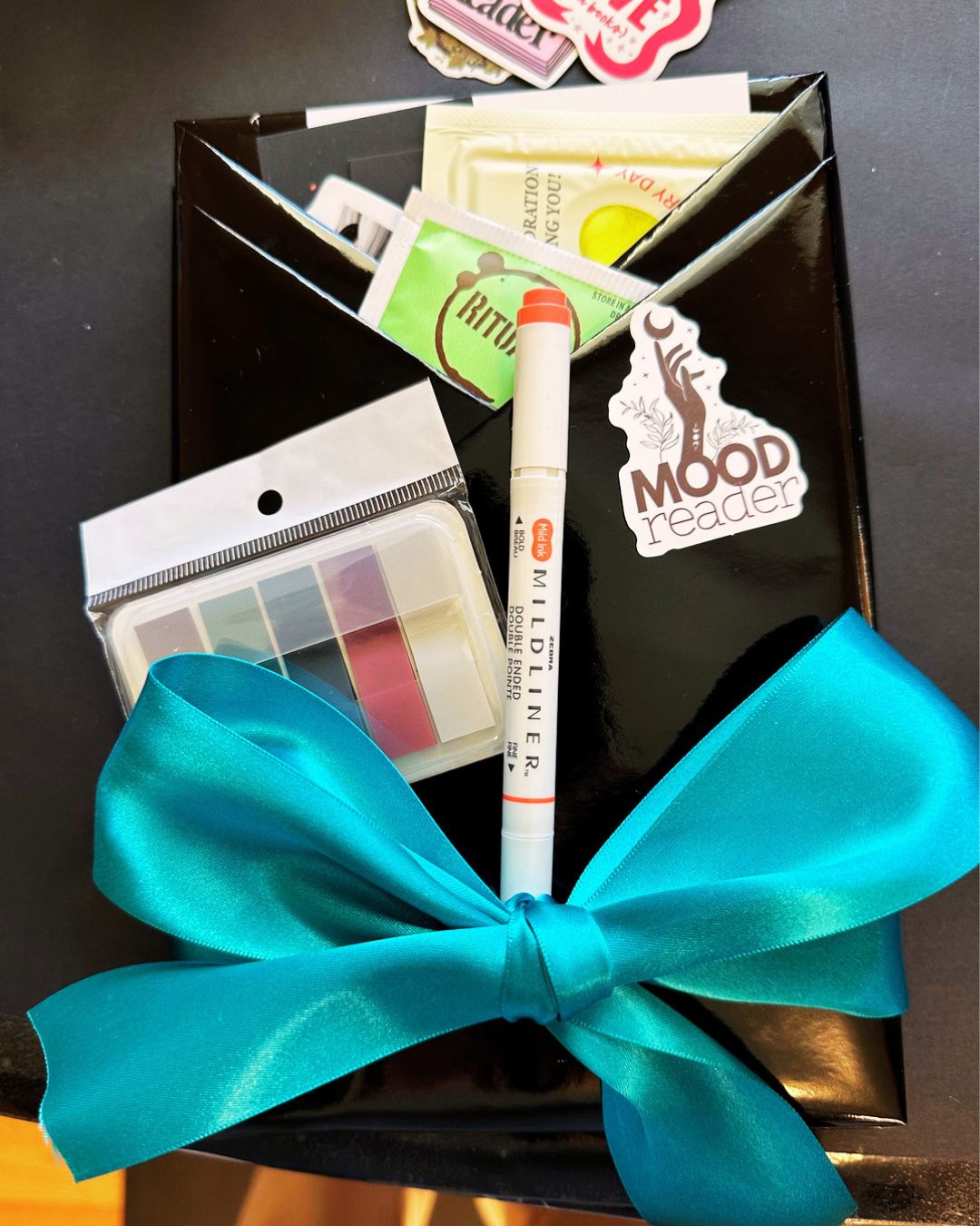 Blind Date With a Book Essential Bundle – Dark Romance