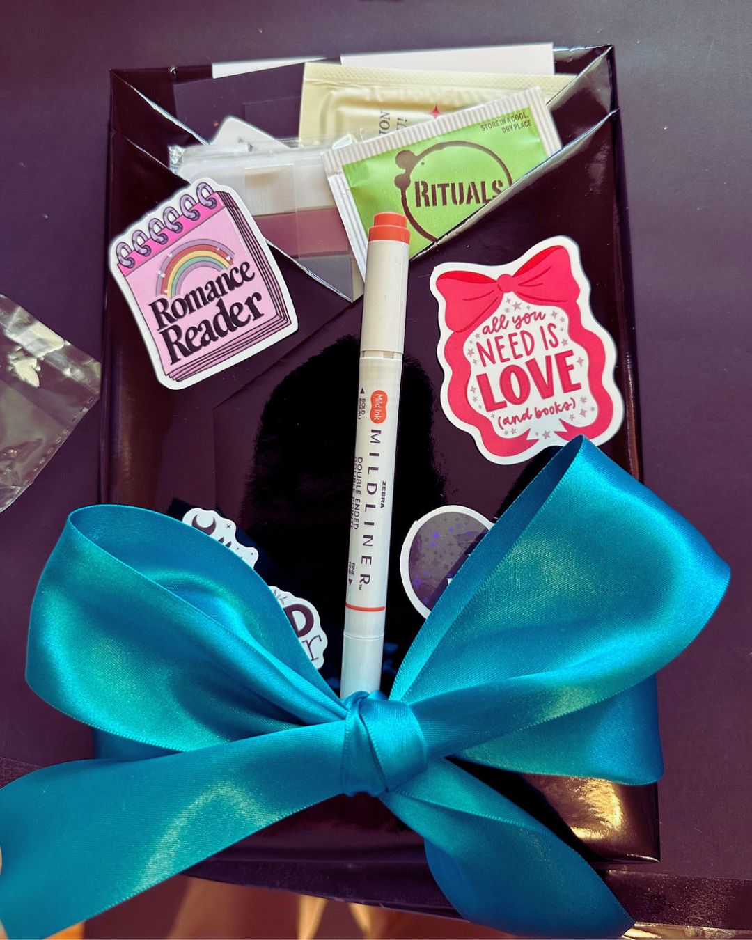 Blind Date With a Book Essential Bundle – Dark Romance